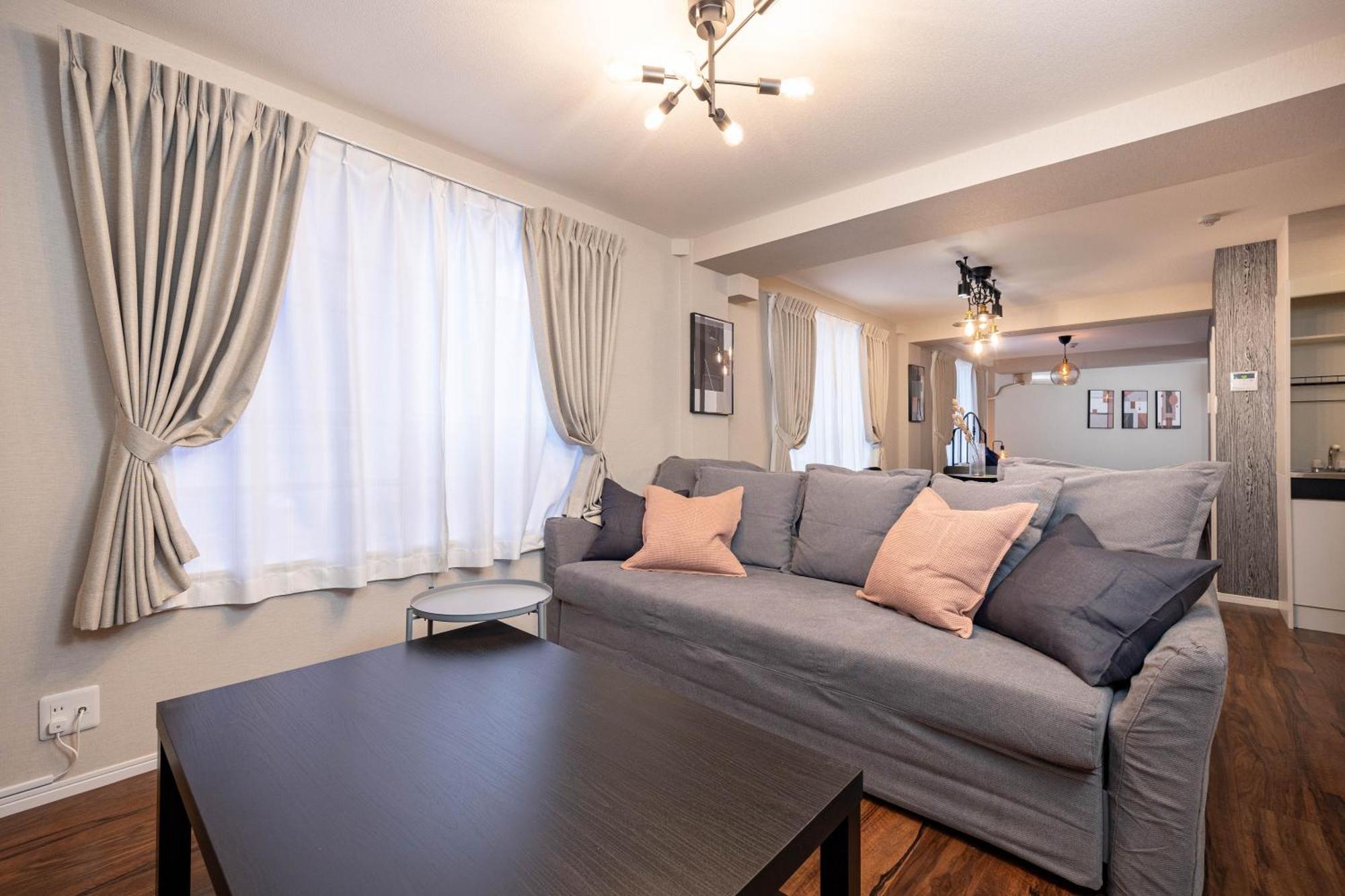 Apartment アリタ日本橋西2f *